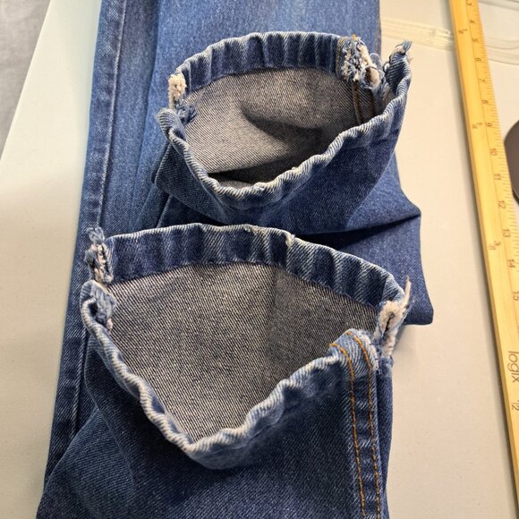 Levis White Patch Two Horse 80s Jeans Tab Tag Womens Sz 27x28 10 CUT HEM Vtg - Picture 6 of 8